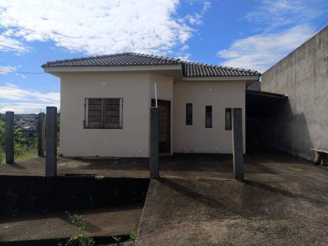 #92 - Casa para Venda em Candeias - MG - 1